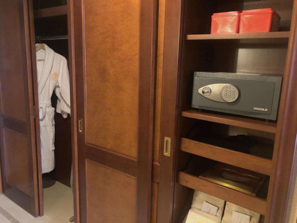 Fenyang Garden Boutique